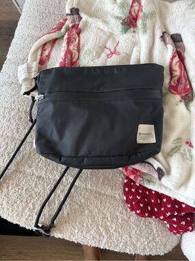 Lululemon Black Crossbody Pouch